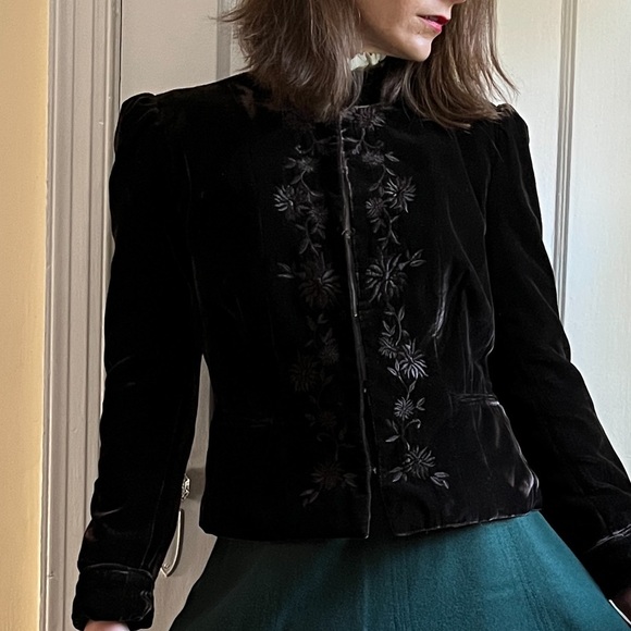 Brown Velvet Blazer Size 4 Floral Embroidered Fully Lined Stand Collar - Picture 10 of 10